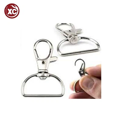 Ganxos de clauer amb anelles en D